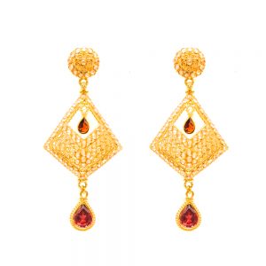 22kt Garnet Earrings